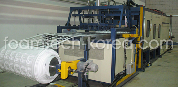 Automatic Vacuum Forming Line